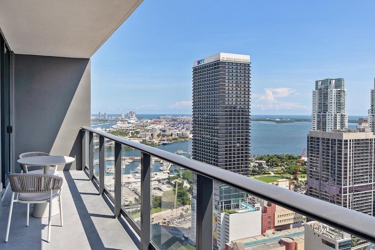 Corner 2bd With City&water Views&best Sunsets *